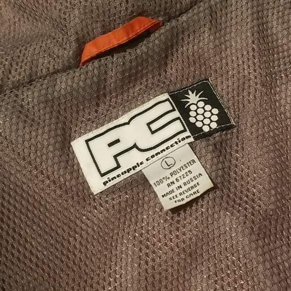 Pineapple Connection Outerwear Vest - Picture 5 of 8